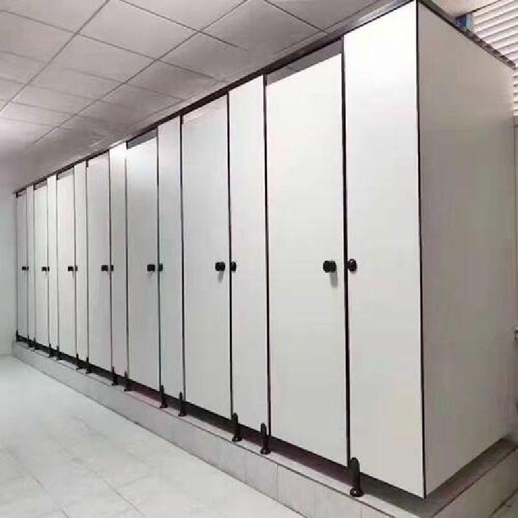 ���̰���